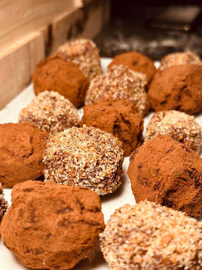 1.5h Cusco Chocolate Workshop - Truffles & Hot Chocolate - Where This Workshop Happens: Limbus Restobar in San Blas