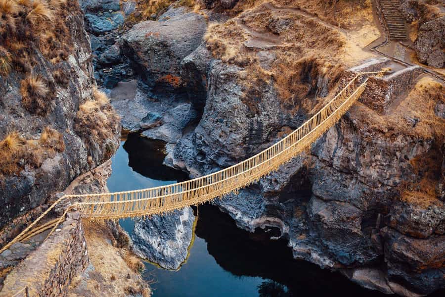 1 day excursion to Qeswachaka bridge and the 4 lagoons - When Your Day Starts at 4:00 a.m.: The Cusco to Lagoons Rhythm
