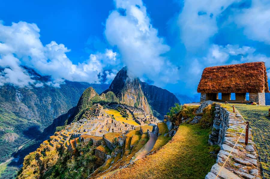 2-Day Inca Trail Hike to Machu Picchu & Panoramic Train - Chachabamba and the climb: the Inca Trail starts with purpose