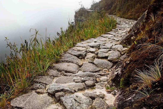 2 Day - Short Inca Trail to Machu Picchu - Group Service - Should You Book This 2-Day Short Inca Trail to Machu Picchu?
