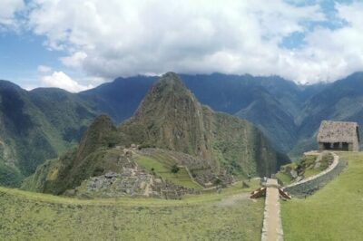 2-Day Tour in Sacred Valley and Machu Picchu from Cusco - The Cusco pickup and the 7:30 am start that matters