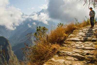 4 Days Inca Trail To Machu Picchu - Day-by-day walking: from km 82 to Huayllabamba camp
