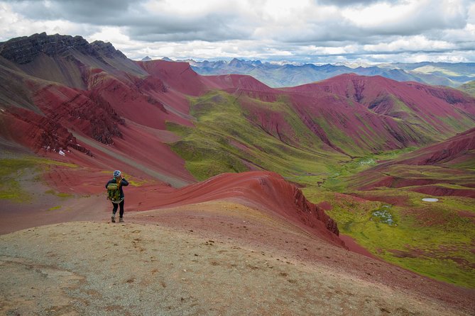 6 day Rainbow Mountain x Ausangate Trek - FlashpackerConnect - Group size, guide support, and the feel of a “supported” trek