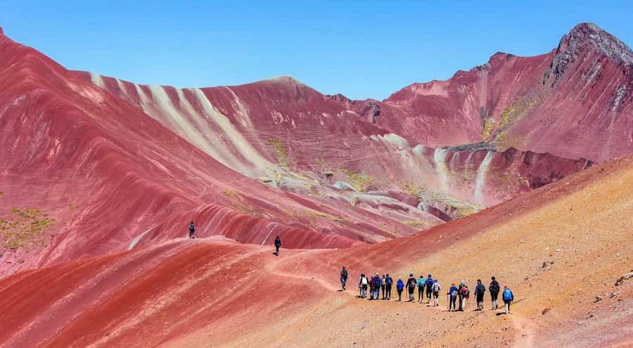 7 Colors Mountain Tour + Red Valley - Meeting in the Dark: Pickup, Departure, and the Real Timing