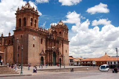 7-Day: Sacred Valley, MachuPichu, Rainbow Mountain, Humantay Lake - Day 2: Sacred Valley by bus and train, ending in Aguas Calientes