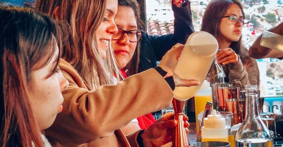 BUS 180 CUSCO - The Restobar Stop and the Pisco Sour Preparation Demo