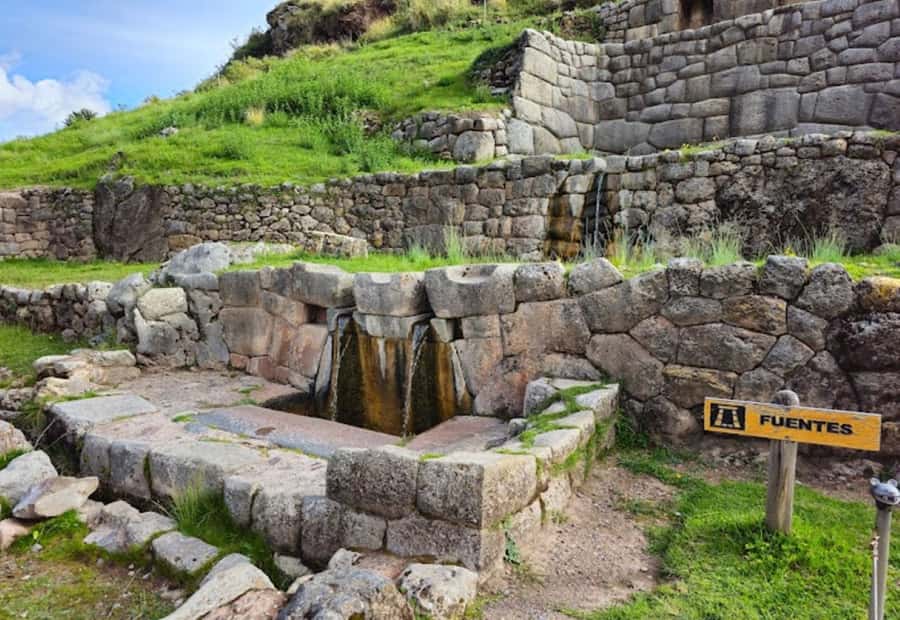 City Tour Cusco & Valle Sagrado Pisac mas Almuerzo - Pisac Town and Market: textiles, ceramics, and how to shop smarter
