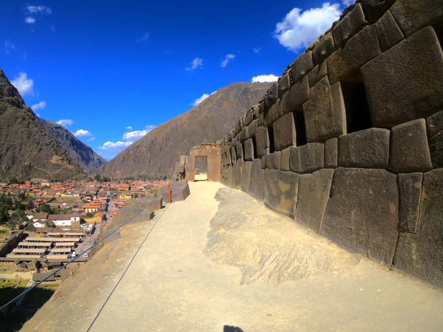 Classic Sacred Valley full day - Urubamba lunch by the Vilcanota River (and what to check)