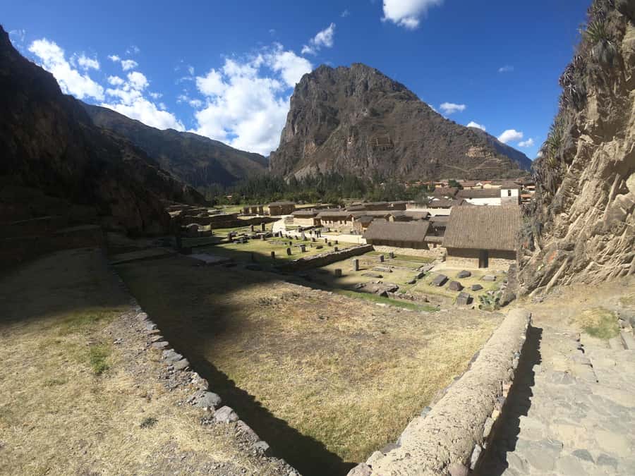 Classic Sacred Valley full day - Ollantaytambo: terraces, Temple of the Sun, Princess Baths fountain