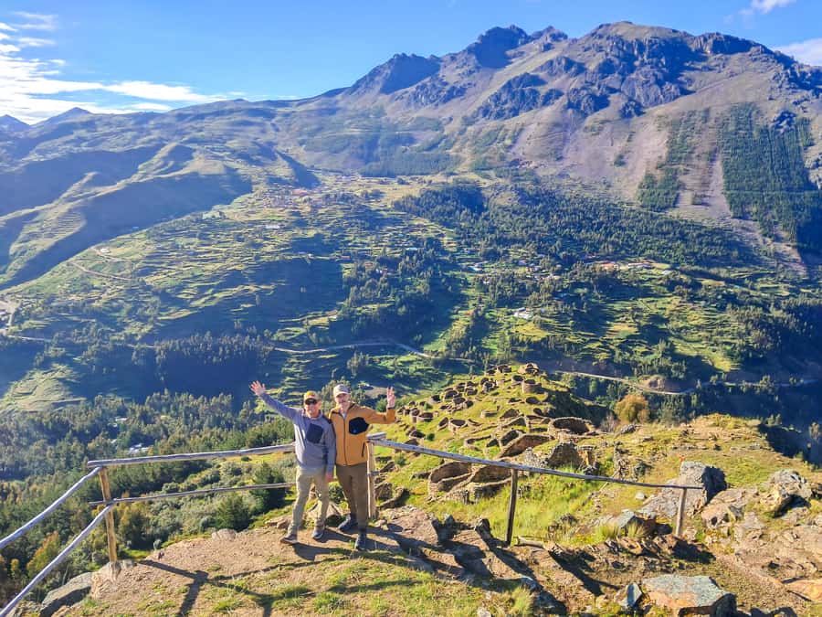 Cusco: 4-Day Lares Trek to Machu Picchu with Panoramic Train - Sunrise Machu Picchu, a guided walk, and the Vistadome panorama back