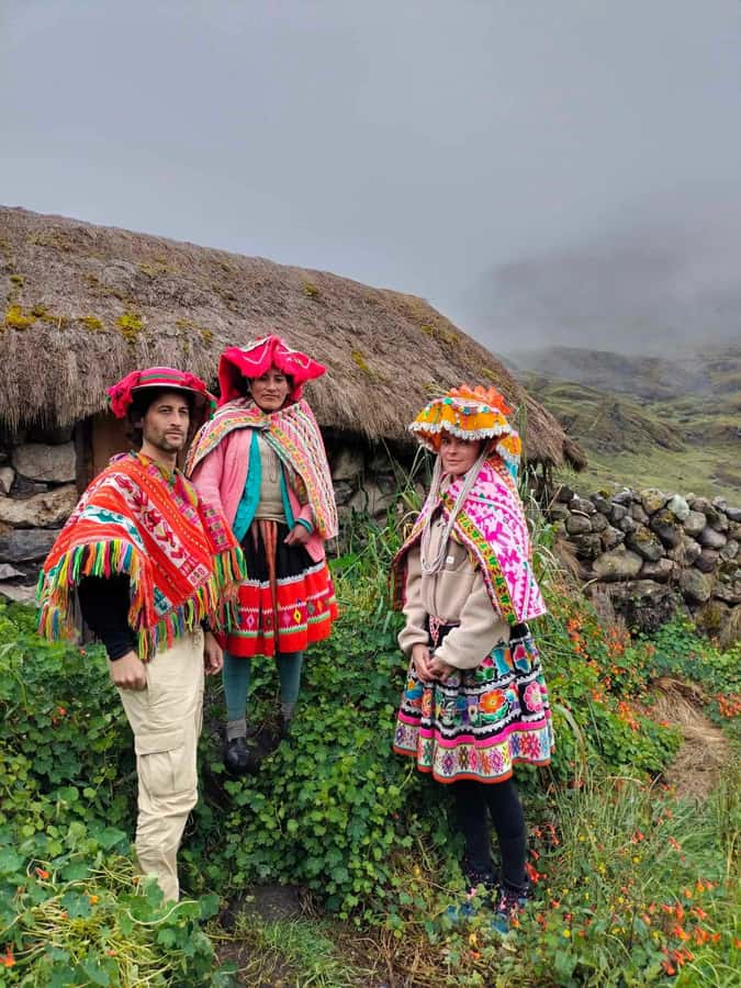 Cusco: 4-Day Lares Trek to Machu Picchu with Panoramic Train - Pacing, altitude, and what to pack (besides the obvious)