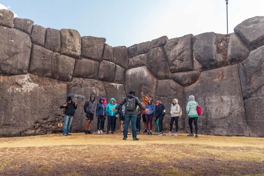Cusco : City Tour of 4 Ruins and Sun Temple - Coricancha and the Sun Temple: where Inca and colonial walls meet