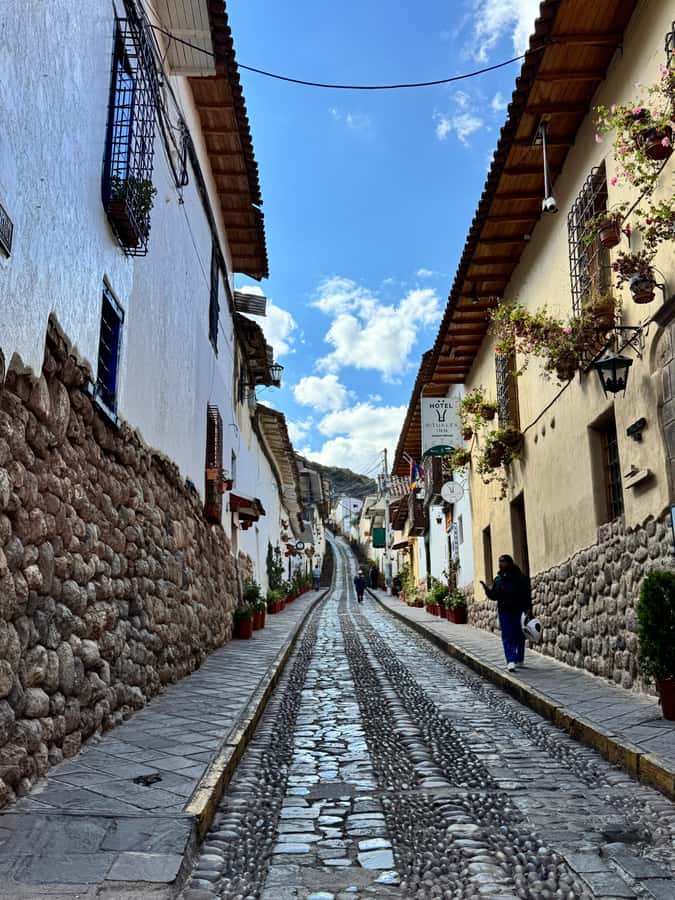Cusco: Cultural Walking Tour with Local Guide⭐⭐⭐⭐⭐ - The 12-Angled Stone: The Detail That Forces a Second Look