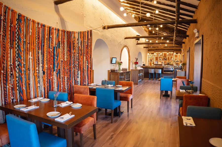 Cusco: Folkloric Andean Show & 3-Course Dinner at Tunupa - Who this experience suits best