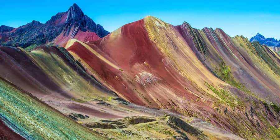 Cusco : Full day Palcoyo Mountain of colors - The 4:00 a.m. pickup and the ride south in practice
