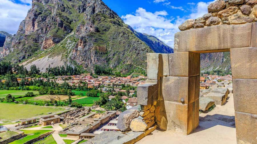 Cusco: Full-Day Sacred Valley History Tour - Guides and the Bilingual Advantage