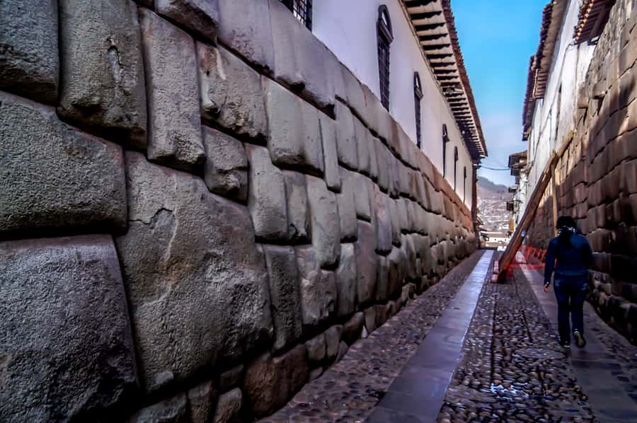 Cusco: Legends and History Night Tour with Pisco Sour - Who should book this tour (and who should skip it)