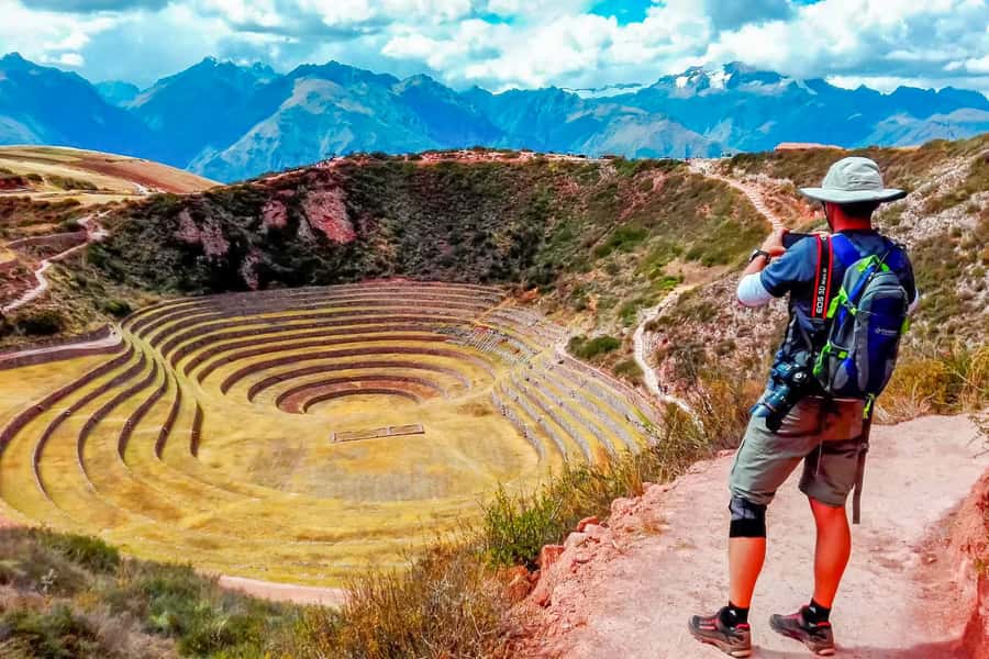Cusco: Maras and Moray Tour ending in Ollantaytambo - The drive along the Urubamba River to Ollantaytambo