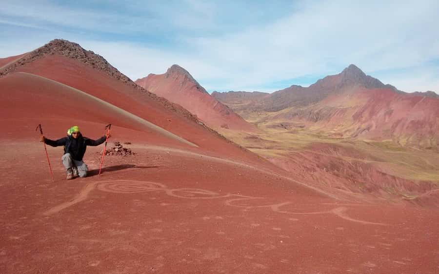 Cusco: Mountain of 7 colors Vinicunca and the Red Valley (optional) - The climb to Vinicunca: short hike, serious altitude