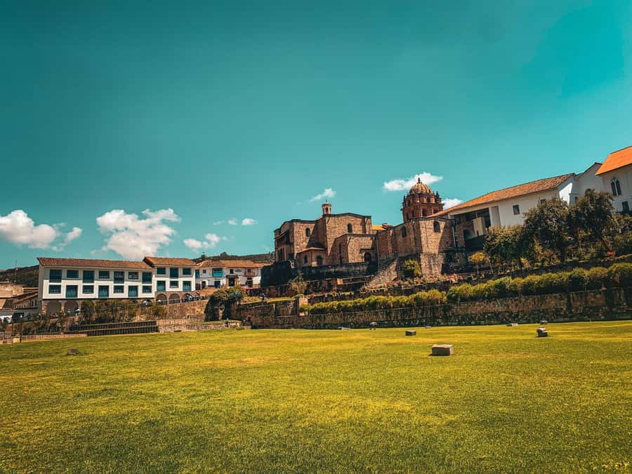 Cusco: Open Bus Tour of the City’s Wonder’s - Weather-proofing your day: rain, sun, and what to pack