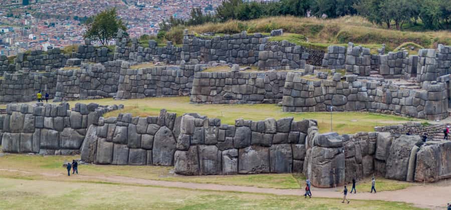 Cusco: Private City Tour and Saksaywaman Visit with Transfer - Guides, language, and how to get the most from 4 hours