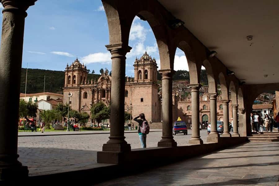 Cusco: Private City Tour and Trip to Archeological Sites - Cusco Cathedral and the Main Square: Colonial Power in the Same Footsteps