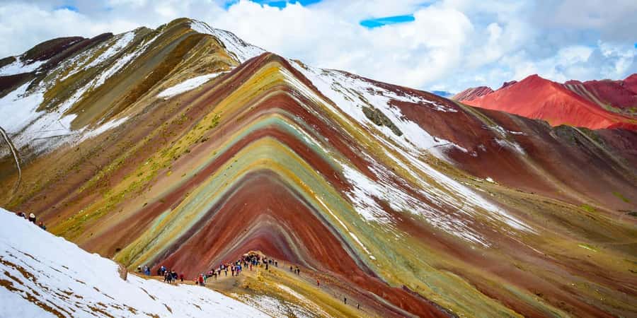 Cusco: Rainbow Mountain and viewpoint red valley ( optional) - Breakfast in Tincinco and the real setup for the hike