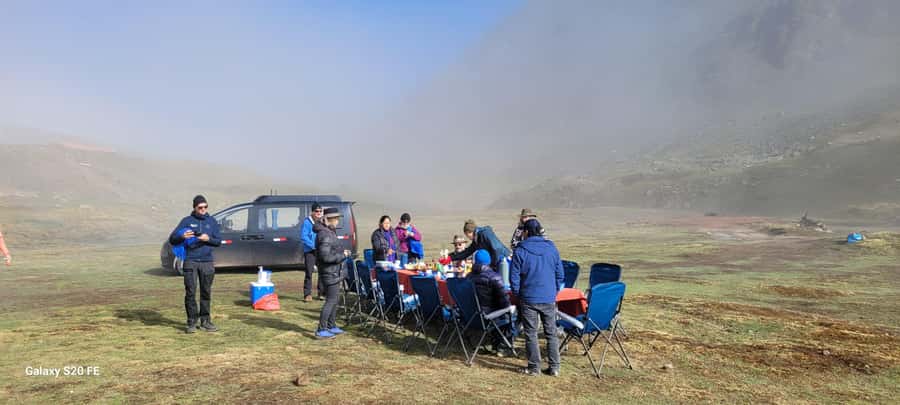 Cusco: Rainbow Mountain & Red Valley Tour with Picnic meals - Guides, safety basics, and how small-group pacing really helps