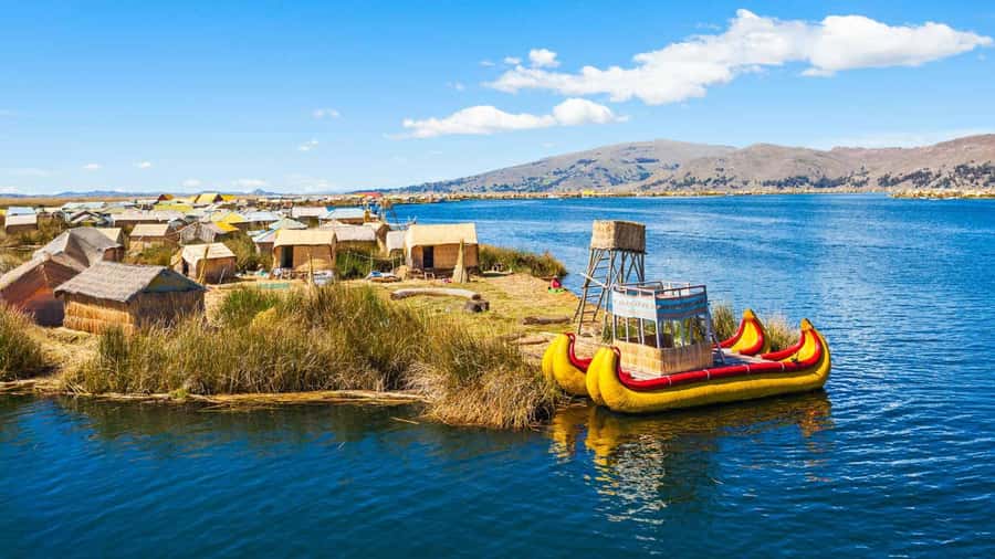 Cusco: Uros Taquile Island from Cusco - The Taquile island walk: customs, not just views