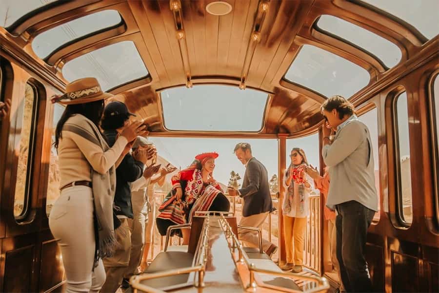 Excursion Cusco - Puno - Titicaca Observatory Train - Price and value: what $445 buys you for 10 hours