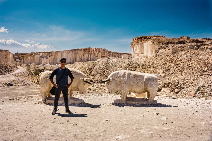 Excursion + Sillar and Culebrillas Route in Arequipa - Añashuayco Quarry: the active quarry and the Mega carving