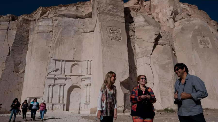 Excursion + Sillar and Culebrillas Route in Arequipa - The schedule that keeps it to 4 hours (and where delays can happen)