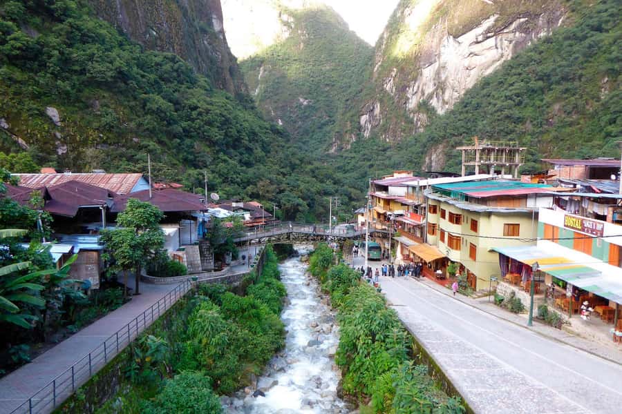 From Cusco: 2-day excursion to Machu Picchu + With Tickets - Expedition train through the Andes: the part that changes your mood