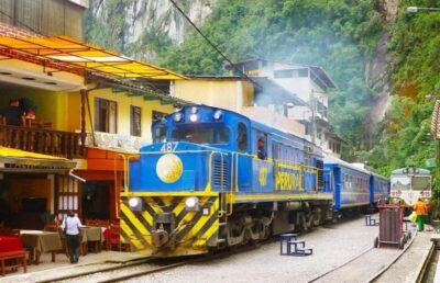 From Cusco: 2-day excursion to Machu Picchu + With Tickets - Cusco to Ollantaytambo: the 2-hour bus that positions you