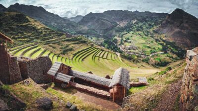 From Cusco: 2-Day Sacred Valley and Machupicchu by Train - Your Hotel Night in Aguas Calientes: The Peace You Pay For
