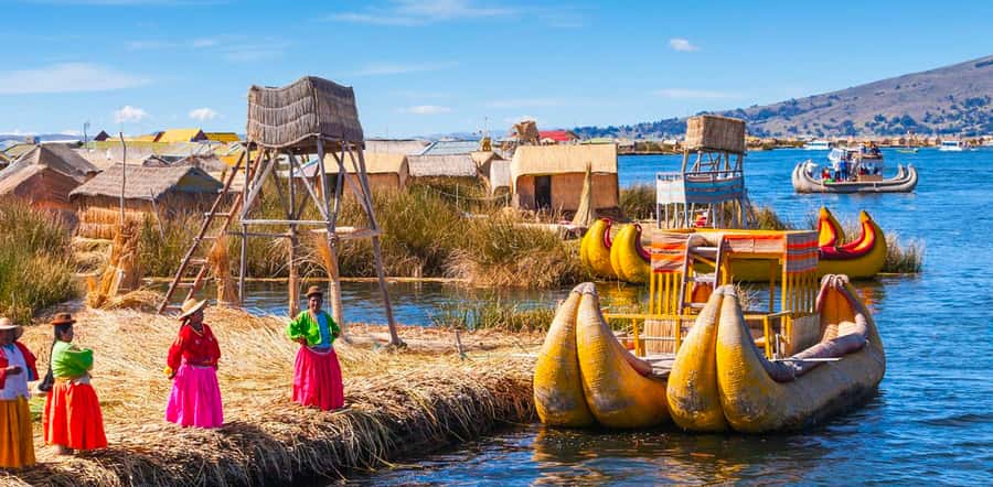 From Cusco: 3-Night Lake Titicaca Excursion - Cusco to Puno by overnight Peru Hop bus: the comfort trade