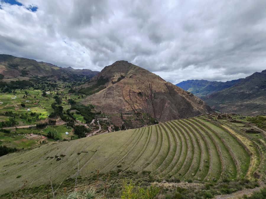 From Cusco: Chinchero, Moray, Maras, Ollantaytambo, Pisaq - What the pacing feels like in a long Sacred Valley day