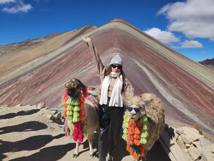 From Cusco: Full Day Tour to Vinincunca Rainbow Mountain - The Cusipata stop: breakfast that actually prepares you