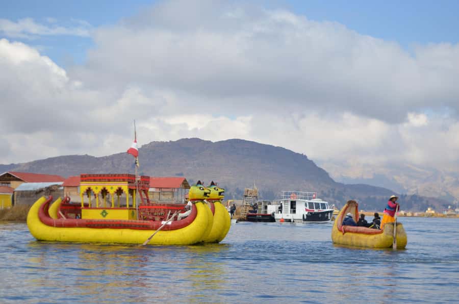 From Cusco: Lake Titicaca, Uros and Amantani by sleeper bus - Puno Free Time: Use It for a Simple Dinner and a Short Walk