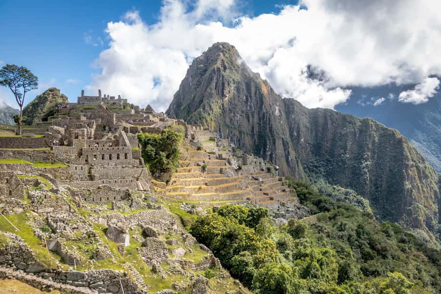 From Cusco: One-Day Tour to Machu Picchu - A long day with one big win: Machu Picchu, timed and guided