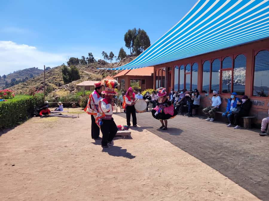 From Cusco: Puno and Uros Islands 2-Day Trip - Day 1: Andahuaylillas, Racchi, La Raya, and Pucará