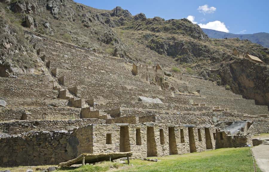 From Cusco: Sacred Valley ending in Ollantaytambo and Lunch - Language, guide quality, and what to listen for