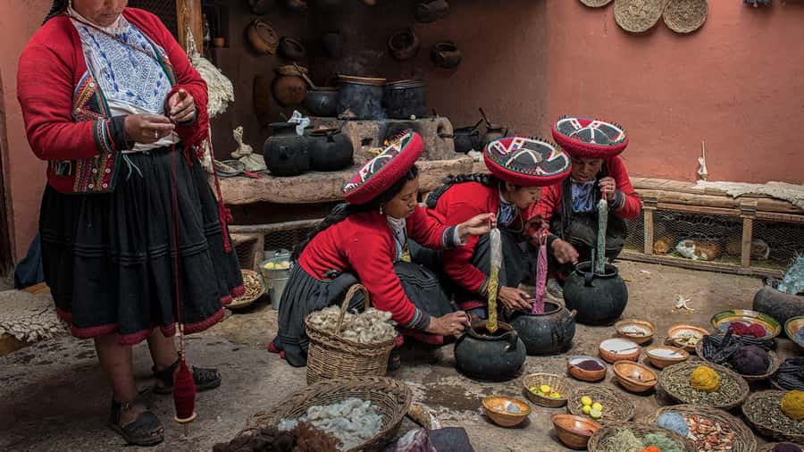 From Cusco: Sacred Valley & Maras Salt Mines with Lunch - Urubamba buffet lunch: the reset button