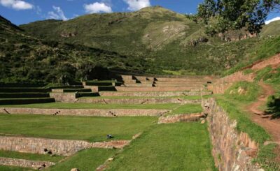 From Cusco: South Valley Villages and Archaeology Tour - Pikillacta: Huari adobe ruins and the pre-Inca contrast