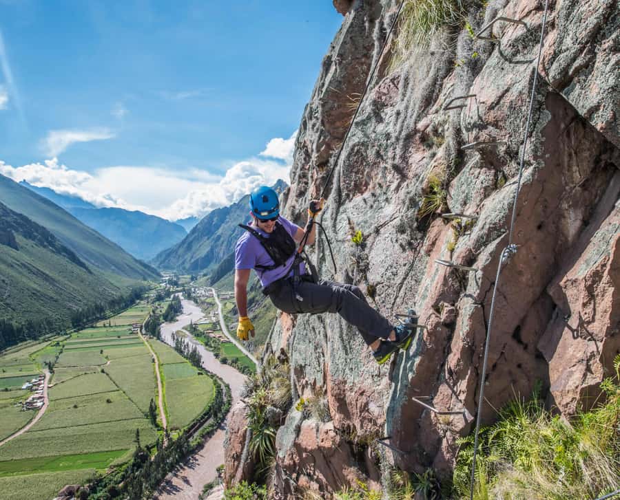 From Cusco: Via Ferrata and Sky Lodge Zipline - The Top Pause: Box Lunch With Real Sacred Valley Views