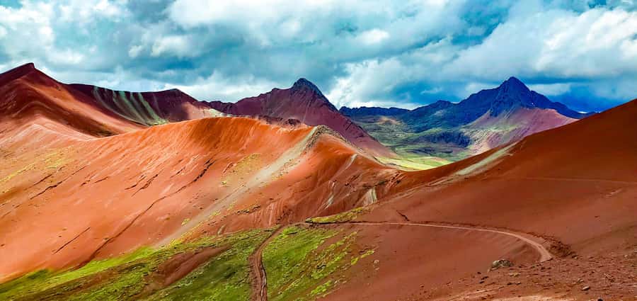 From Cusco: Vinicunca Mountain of Colors Excursion + Ticket - Reaching Vinicunca: Around 10:00 and Ready for Photos