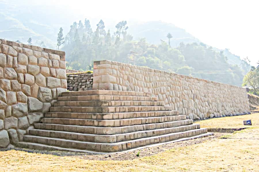 Full-Day Condor Viewpoint & Inca Sites Tour - Huaco Viewpoint at 11,975 ft: the Andean condor moment