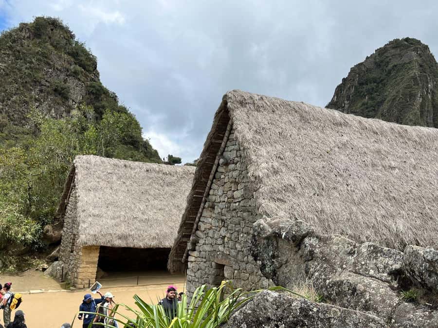 Full day Machu Picchu departing from the city of Cusco - Cusco pickup to Ollantaytambo: where the day starts and how to meet your driver