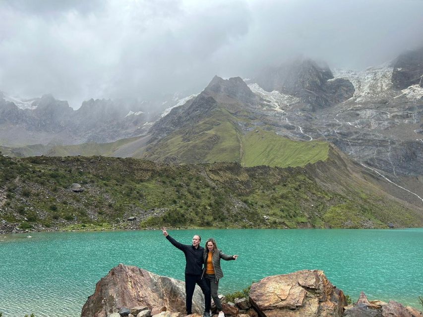 Lagoon Humantay. Full Day Tour with Breakfast and Lunch - Humantay Lagoon: turquoise water with Salkantay in the frame