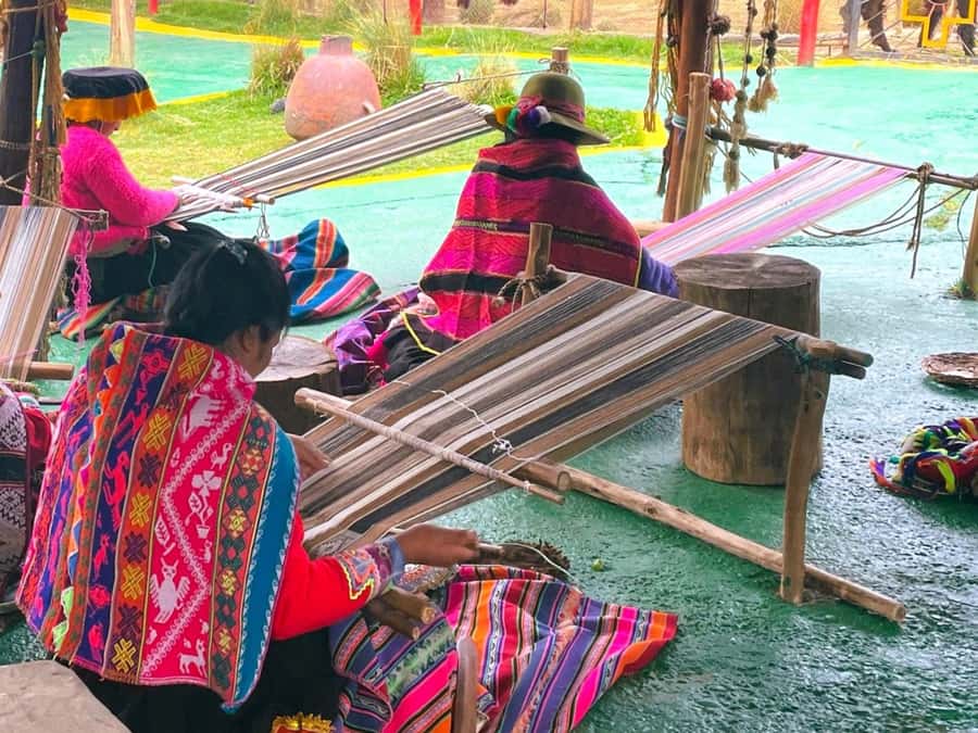 Machu Picchu: Chinchero, Maras, Moray & Machu Picchu 2 days - Ollantaytambo Ruins and town: stepping into an Inca fortress mood